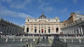 Así comenzó el traslado del féretro del Papa Francisco desde el Vaticano